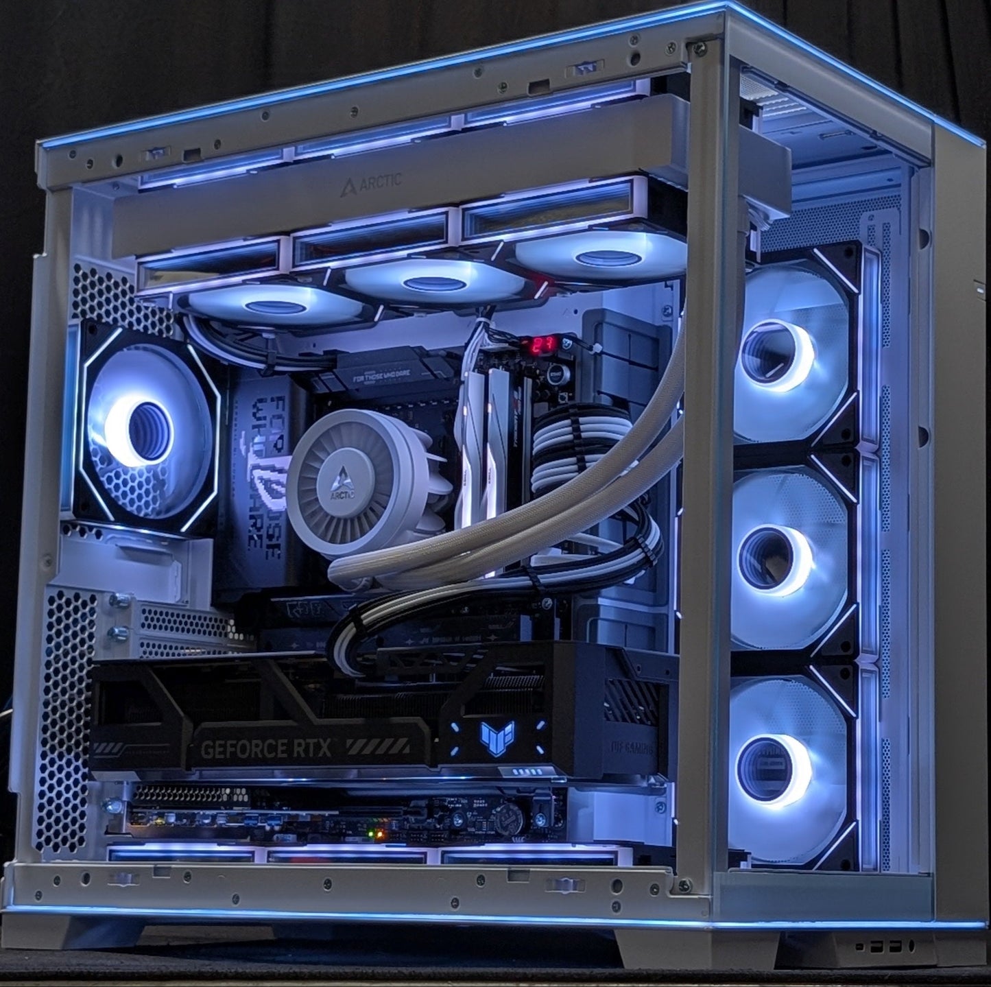 The Titan – RTX 5090 Gaming PC Build